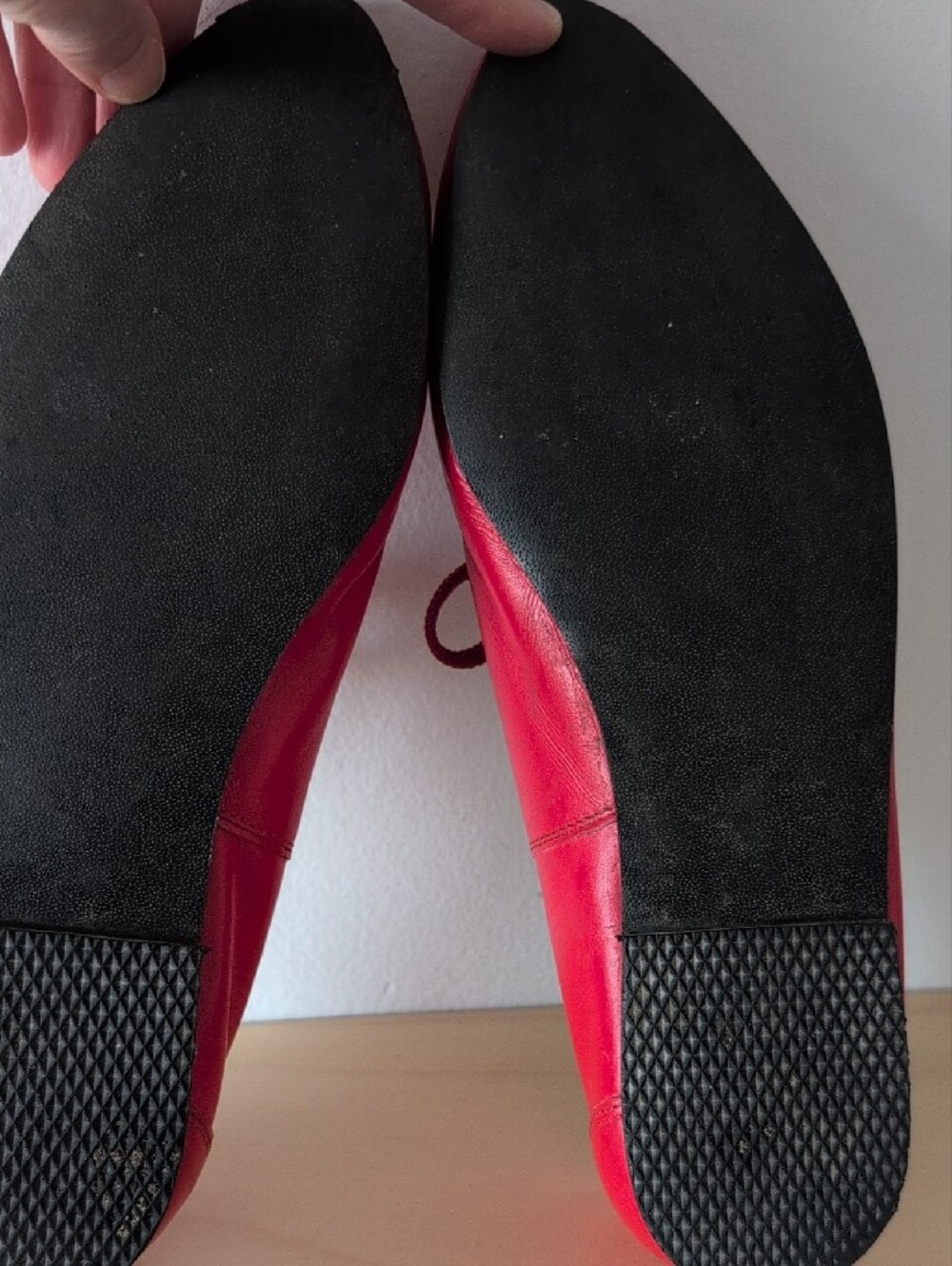 Women’s Red Leather Lace-Up Flats - Picture 4 of 13